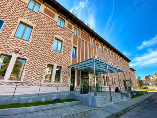 Hotel Berga Park - Housity