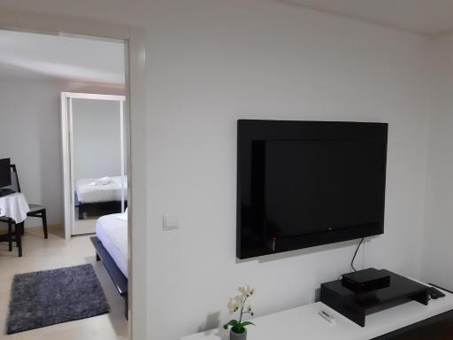 Lemon Tree House - Housity