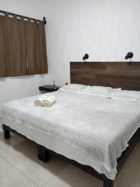 Hotel Santa Lucia - Housity