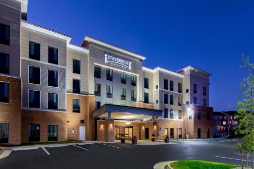 Staybridge Suites Charlottesville Airport by IHG - Housity