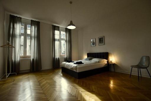 Apartament pod Zamkiem 8os. - Housity
