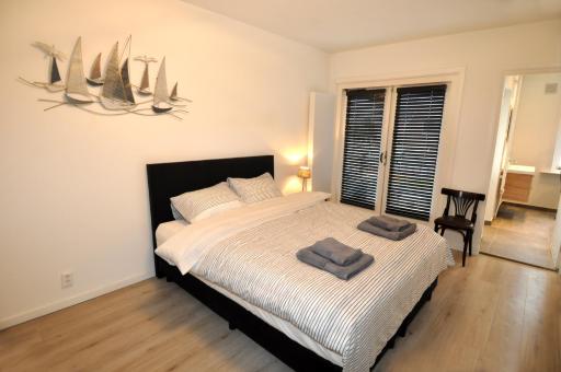 Zaras Studios - Housity