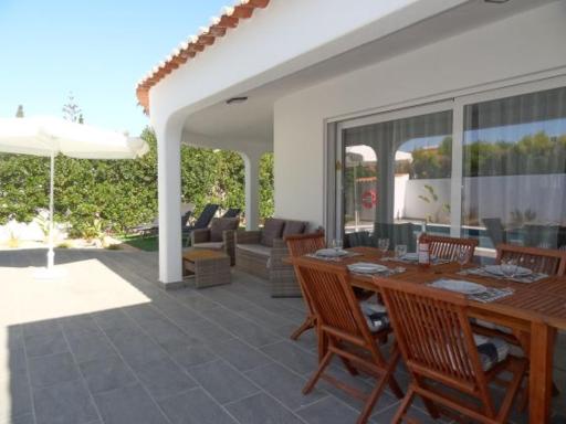 Alvor White House - Housity