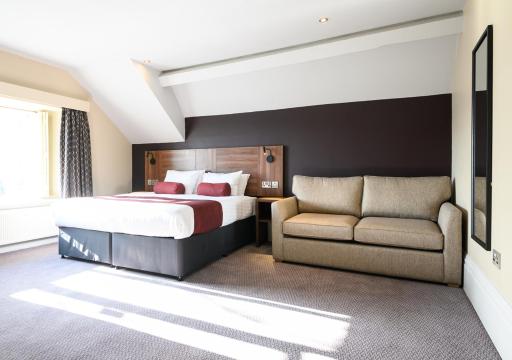 Miller & Carter Aughton by Innkeeper's Collection - Housity
