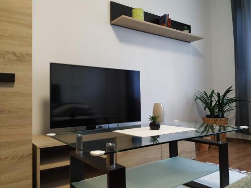 Veronika Apartman Veszprém (1-4 Vendég) - Housity