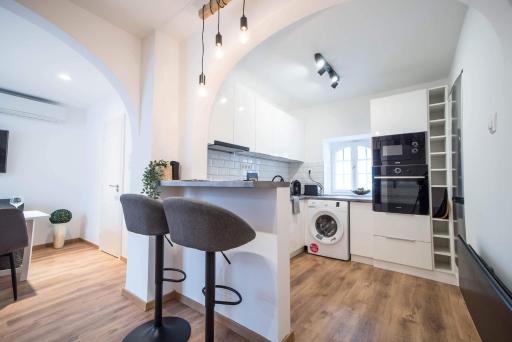 Pintes 38 - Housity