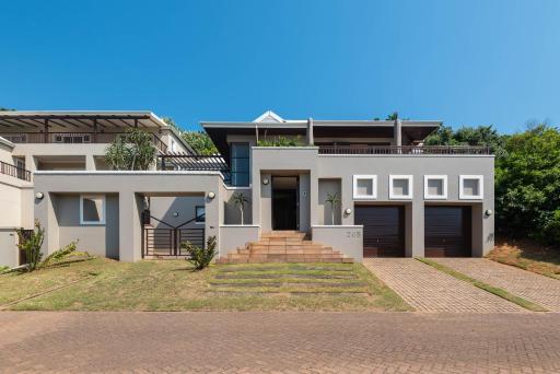 Prince’s Grant 5 Bedroom delight ZPC12 - Housity