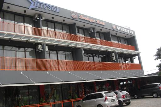 Sturgis Boutique Hotel Cipanas - Housity