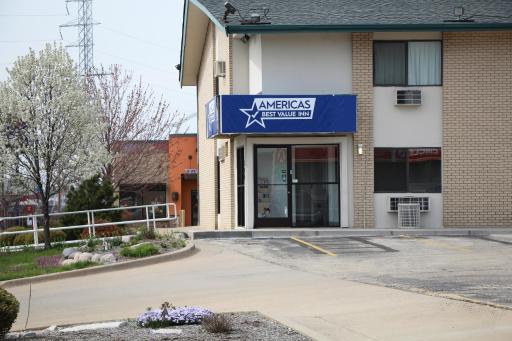 Americas Best Value Inn East Peoria - Housity