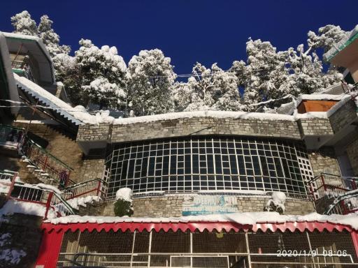 StayApart Shruti Guest House - Housity