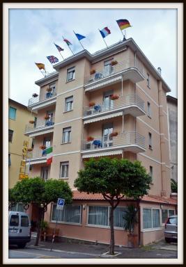 Hotel Del Golfo - Housity