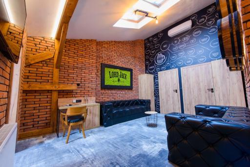Lord Jack Apartments - Housity