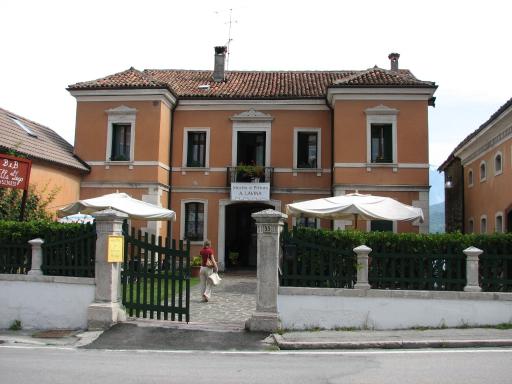 B&B Villa al Lago - Housity