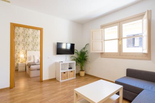 Mitjana by ELE Apartments - Housity