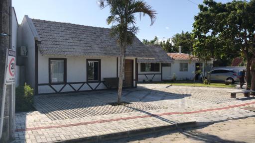 Baleia Branca Chalé - Housity