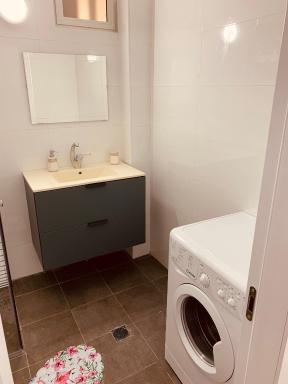 BEAUTIFUL PRIVATE - Housity