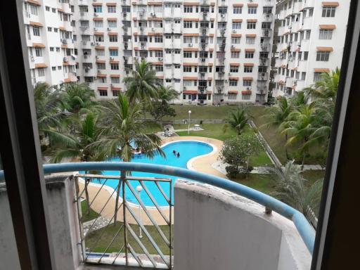 Cocobay Resort Homestay - Housity