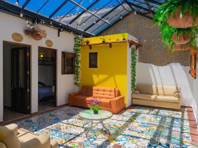 La Casa De Las Plazas - Housity