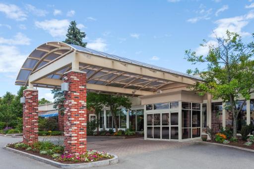 Holiday Inn Bangor by IHG - Housity