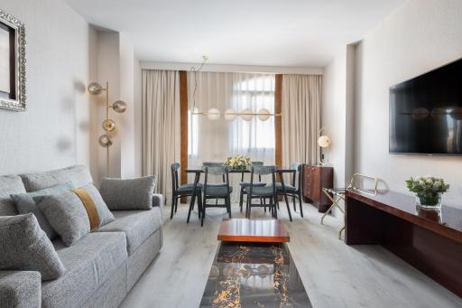 Suites Center Barcelona - Housity