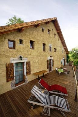 Les Grandes Fontaines - Housity