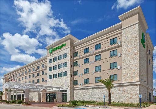 Holiday Inn Houston NE-Bush Airport Area by IHG - Housity