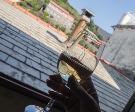 Bacin Der Casté - Housity