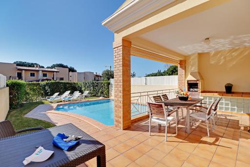 VILAMOURA TENNIS VILLA - Housity