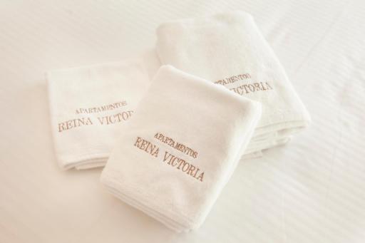 Apartamentos Reina Victoria - Housity