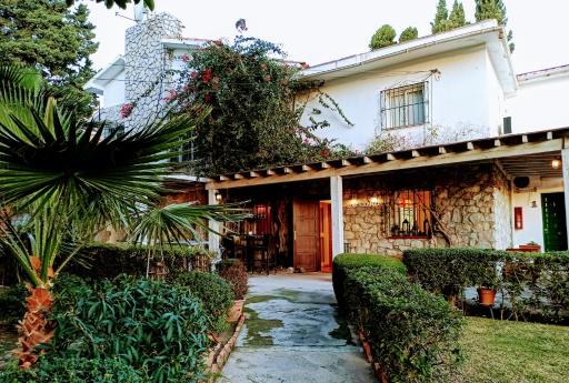 Hostal Boutique Los Geranios del Pinar - Housity