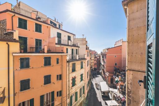 5 Terre Discovering - Housity