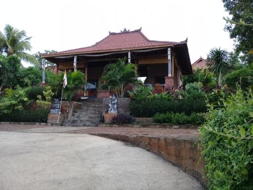 Villa Eliska Sari Sumberkima - Housity