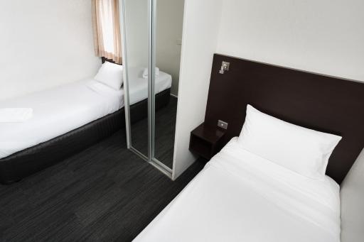 St Ives Apartments - Housity