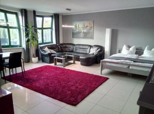 Apartamenty Krzywe Okna - Housity
