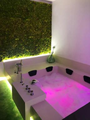 Suite61 - Housity