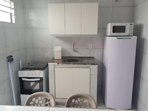 Kitnets Izidro - TAMBAÚ - Housity