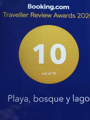 Playa, bosque y lago - Housity