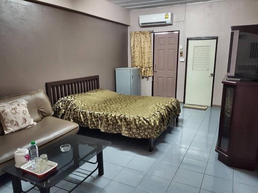 Million Mansion - Housity