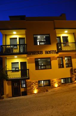 Ephesus Hostel - Housity