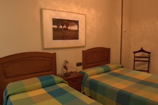 Hostal Rural Elosta - Housity