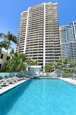Surfers Century Oceanside Apartments - Housity