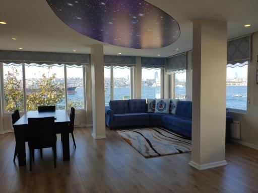 Istanbul Modern Flats with Amazing Sea View - Housity