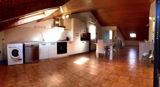 Appartamento Edoardo centro storico Cervia - Housity