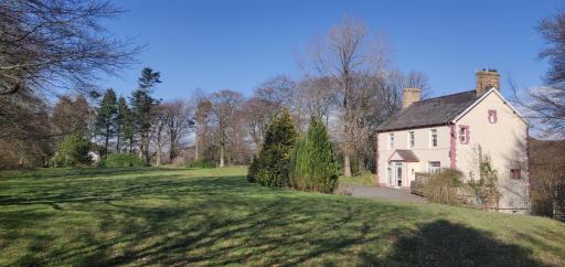Glan Brennig - Housity