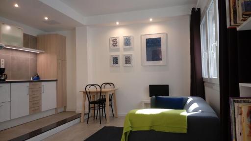 Beach Studios - Housity