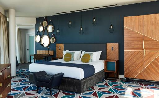 The Cube Hotel Birmingham - Housity