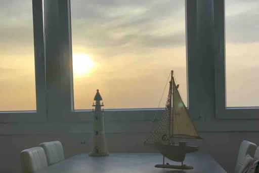 Beach House Marinara - Housity