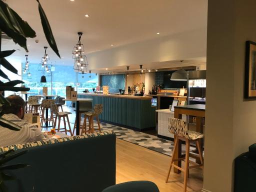 Holiday Inn Rugby-Northampton M1 Jct18, an IHG Hotel - Housity