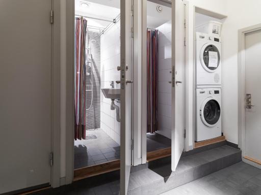 Castanea Old Town Hostel - Housity
