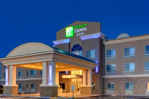 Holiday Inn Express Hotels Grants - Milan by IHG - Housity
